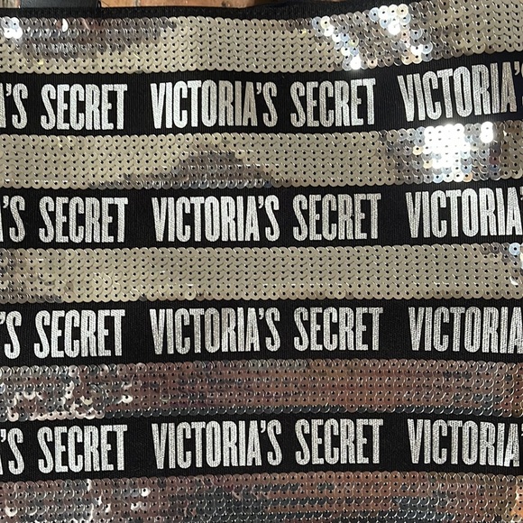 NWT Victoria's Secret Black & Silver Sequin Shoulder Tote Bag - Picture 2 of 6